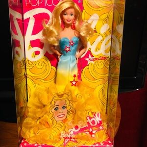 NIB Barbie pop Icon Super star ⭐️💕😊